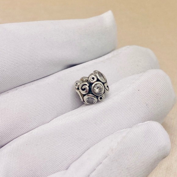 EUC Pandora 790330CZ Sterling Silver Primrose Path Charm w/ Clear Zirconia - Picture 3 of 8